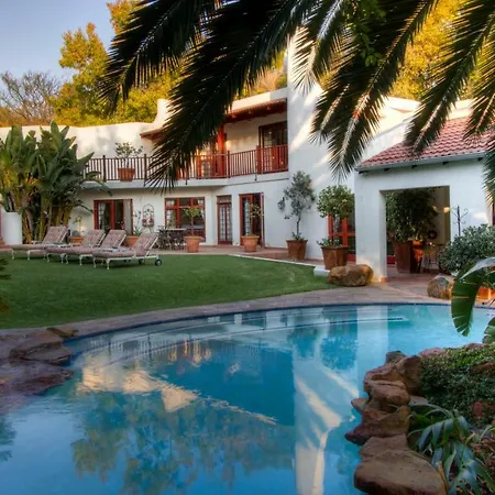 The Oasis Boutique Hotel & Residency-3